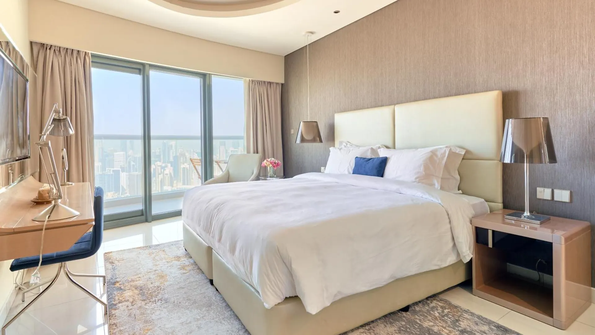 Spacious 3Bhk In Paramount Tower B With Stunning Views-6204 두바이 0*,  아랍에미리트