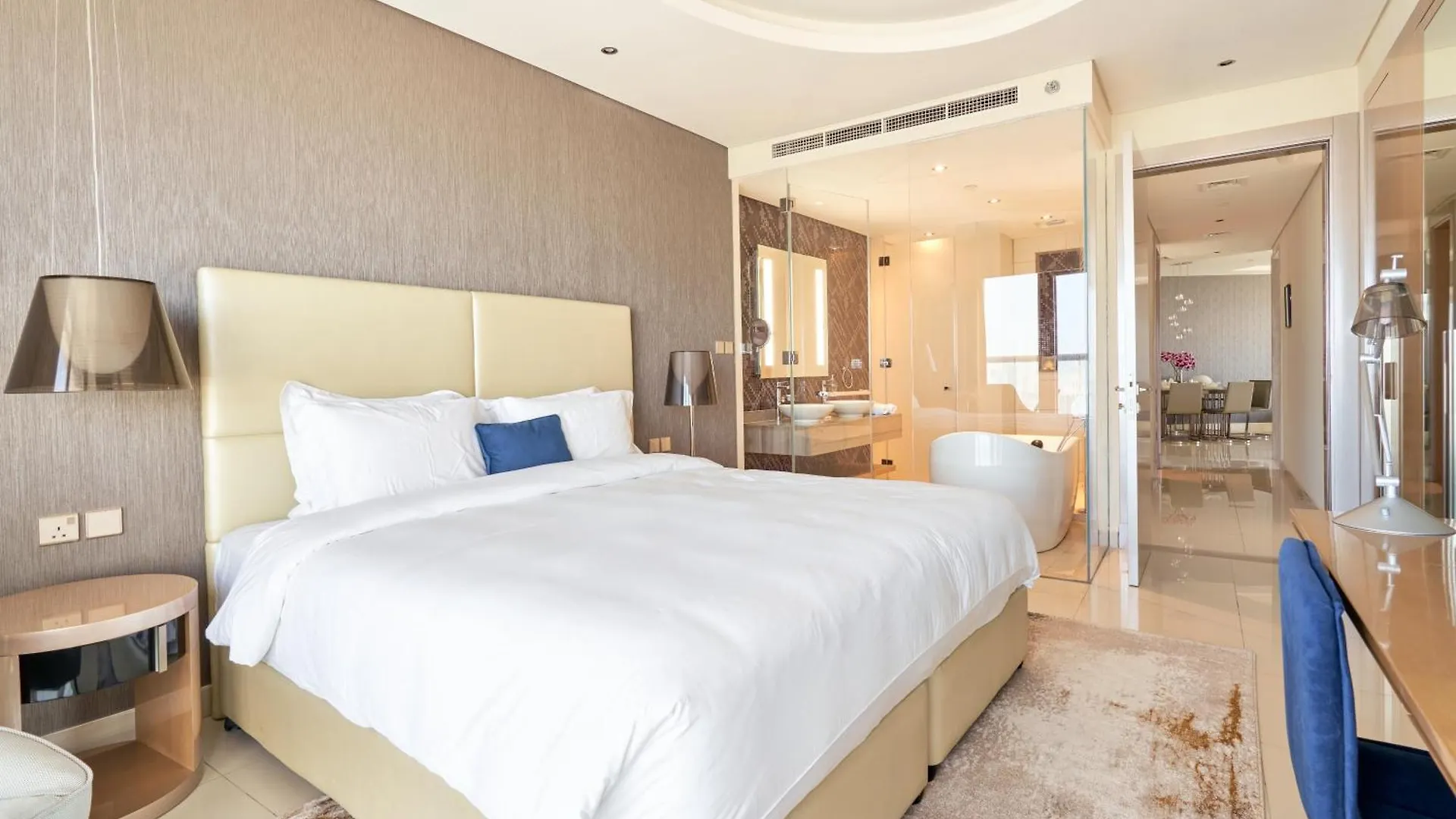 Spacious 3Bhk In Paramount Tower B With Stunning Views-6204 두바이 0*,