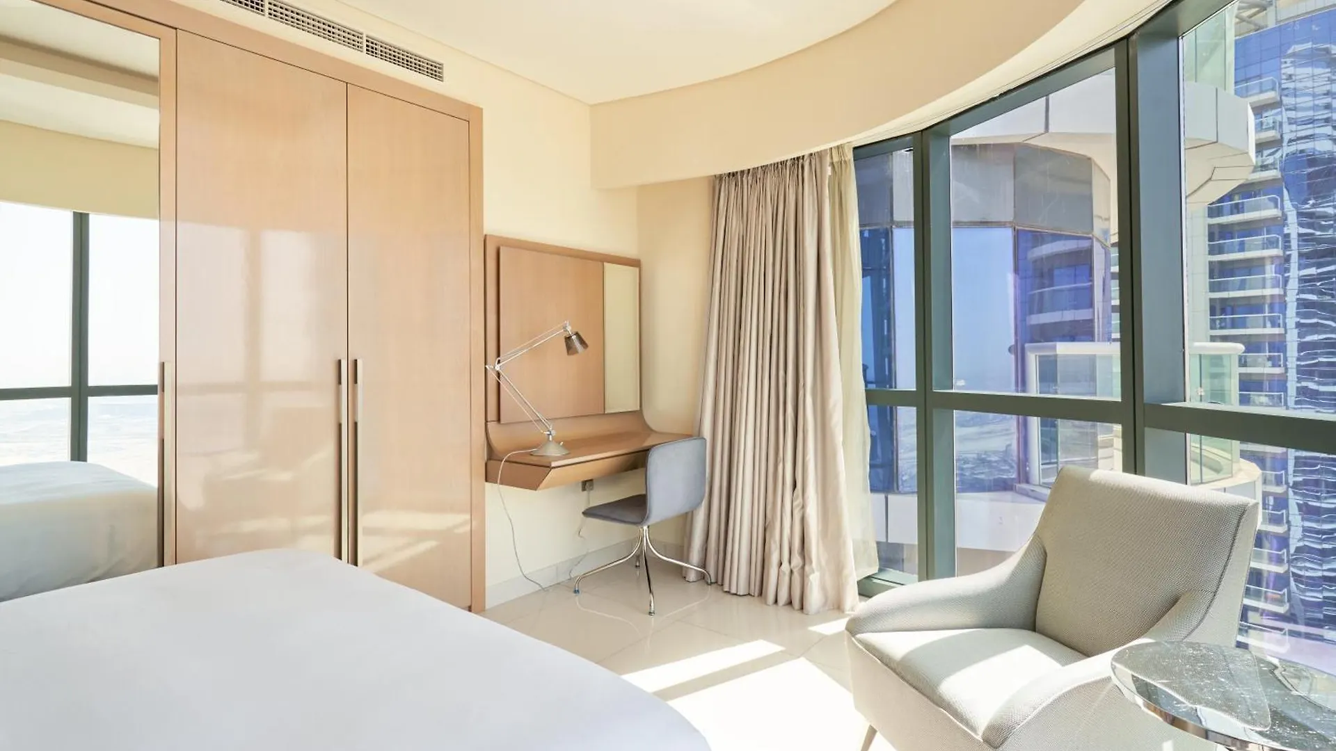 Spacious 3Bhk In Paramount Tower B With Stunning Views-6204 Dubai United Arab Emirates