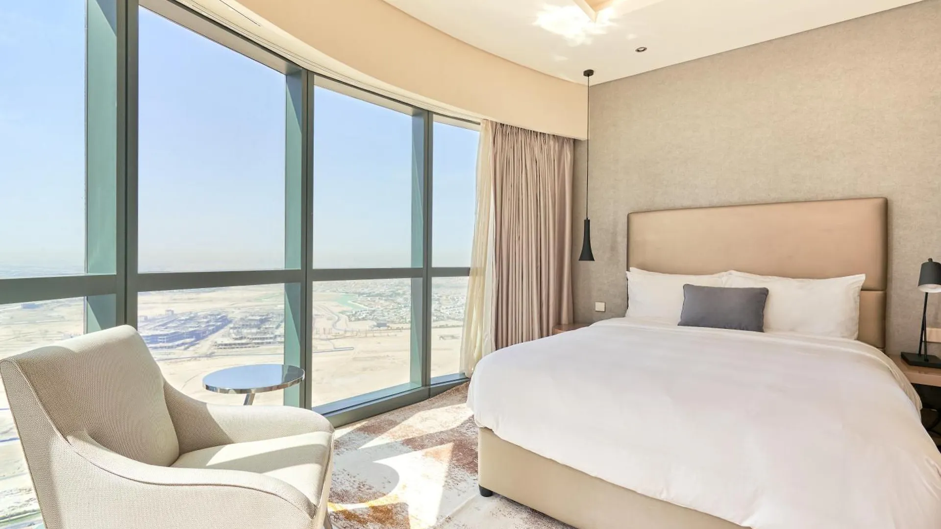Apartment Spacious 3Bhk In Paramount Tower B With Stunning Views-6204 Dubai