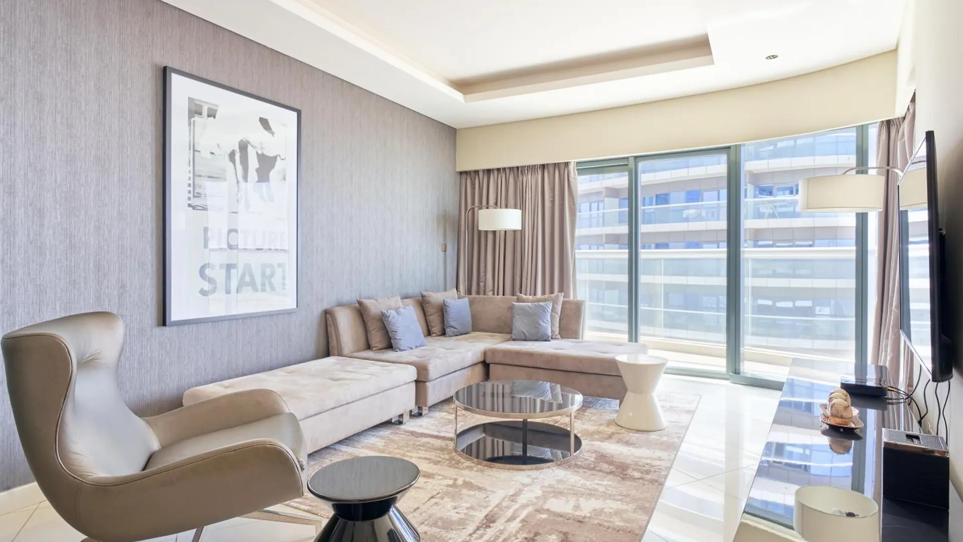 Apartment Spacious 3Bhk In Paramount Tower B With Stunning Views-6204 Dubai United Arab Emirates
